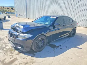 BMW M5 4.4L 8 2013
