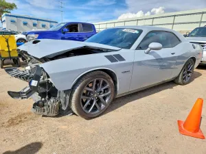 Dodge Challenger 5.7L 8 2021