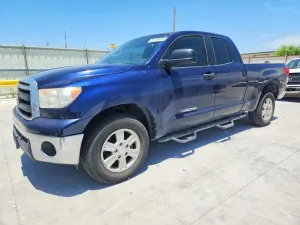 Toyota Tundra 4.6L 8 2011