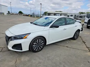 Nissan Altima 2.5L 4 2024