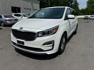 Kia Sedona 3.3L 6 2019