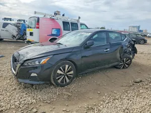 Nissan Altima 2.5L 4 2022