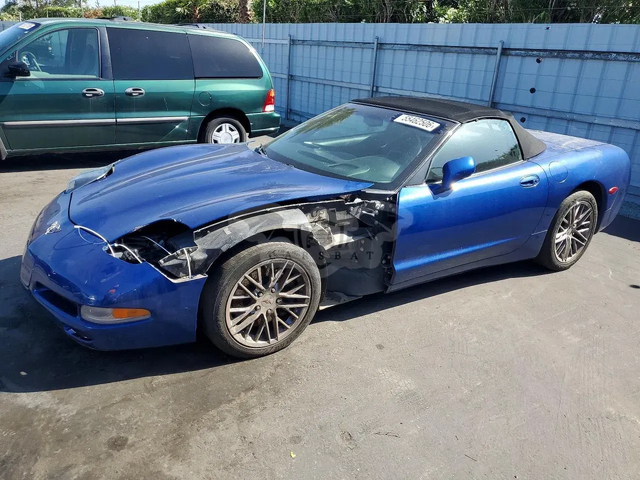 Chevrolet Corvette 5.7L 8 2003