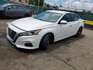 Nissan Altima 2.5L 4 2020