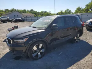 Volvo XC40 2.0L 4 2019