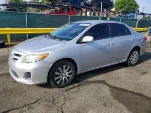 Toyota Corolla 1.8L 4 2012