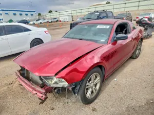 Ford Mustang 3.7L 6 2014
