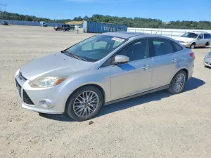 Ford Focus 2.0L 4 2012
