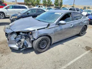 Nissan Altima 2.5L 4 2020