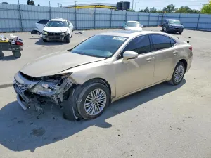 Lexus ES 3.5L 6 2013