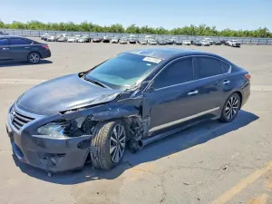 Nissan Altima 2.5L 4 2015