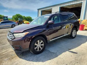 Toyota Highlander 3.5L 6 2013