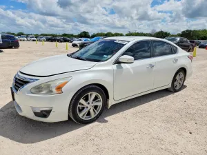 Nissan Altima 2.5L 4 2014