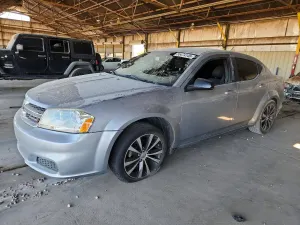 Dodge Avenger 2.4L 4 2013