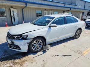 Volkswagen Passat 1.8L 4 2017