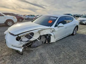 Porsche Panamera 3.6L 6 2016