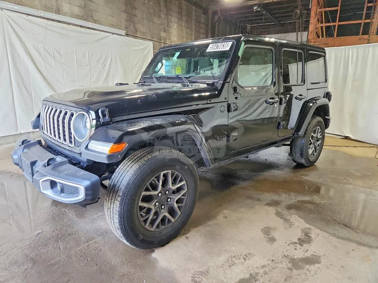 Jeep Wrangler 2.0L 4 2025
