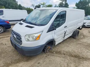Ford Transit 3.7L 6 2015