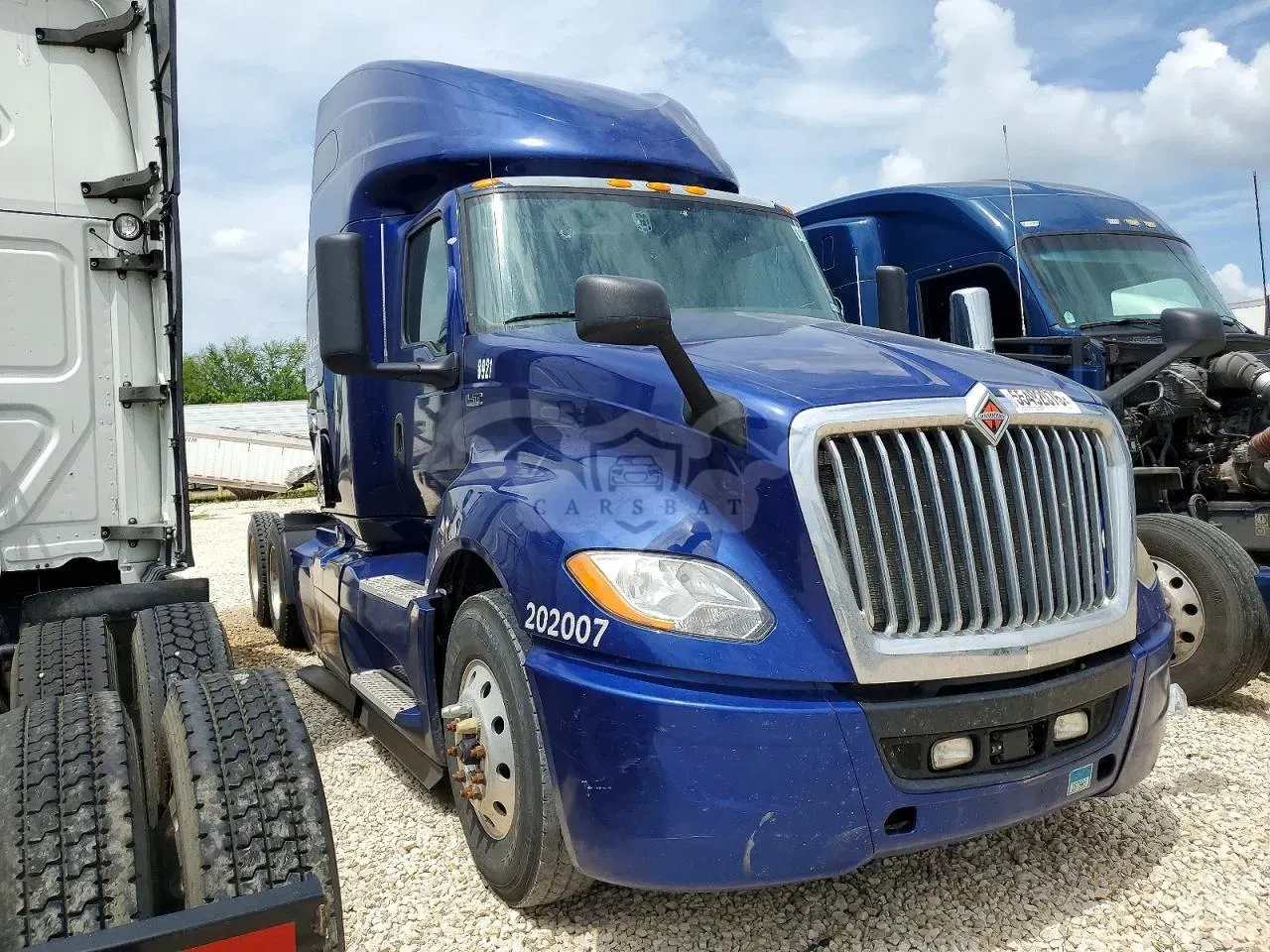 International LT Series 12.4L 6 2020