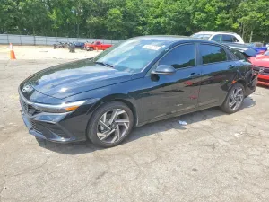 Hyundai Elantra 2.0L 4 2025