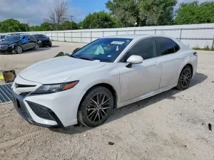 Toyota Camry 2.5L 4 2022