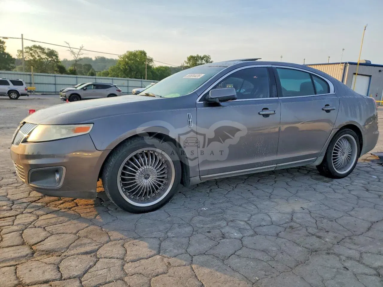 Lincoln MKS 2011