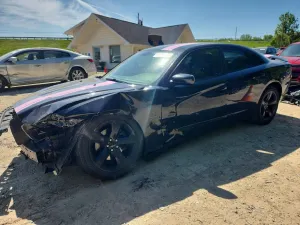 Dodge Charger 5.7L 8 2013