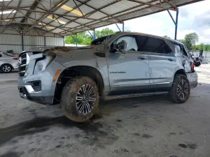 GMC Yukon 5.3L 8 2025