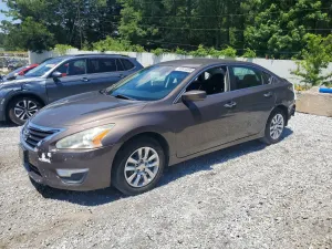 Nissan Altima 2.5L 4 2015