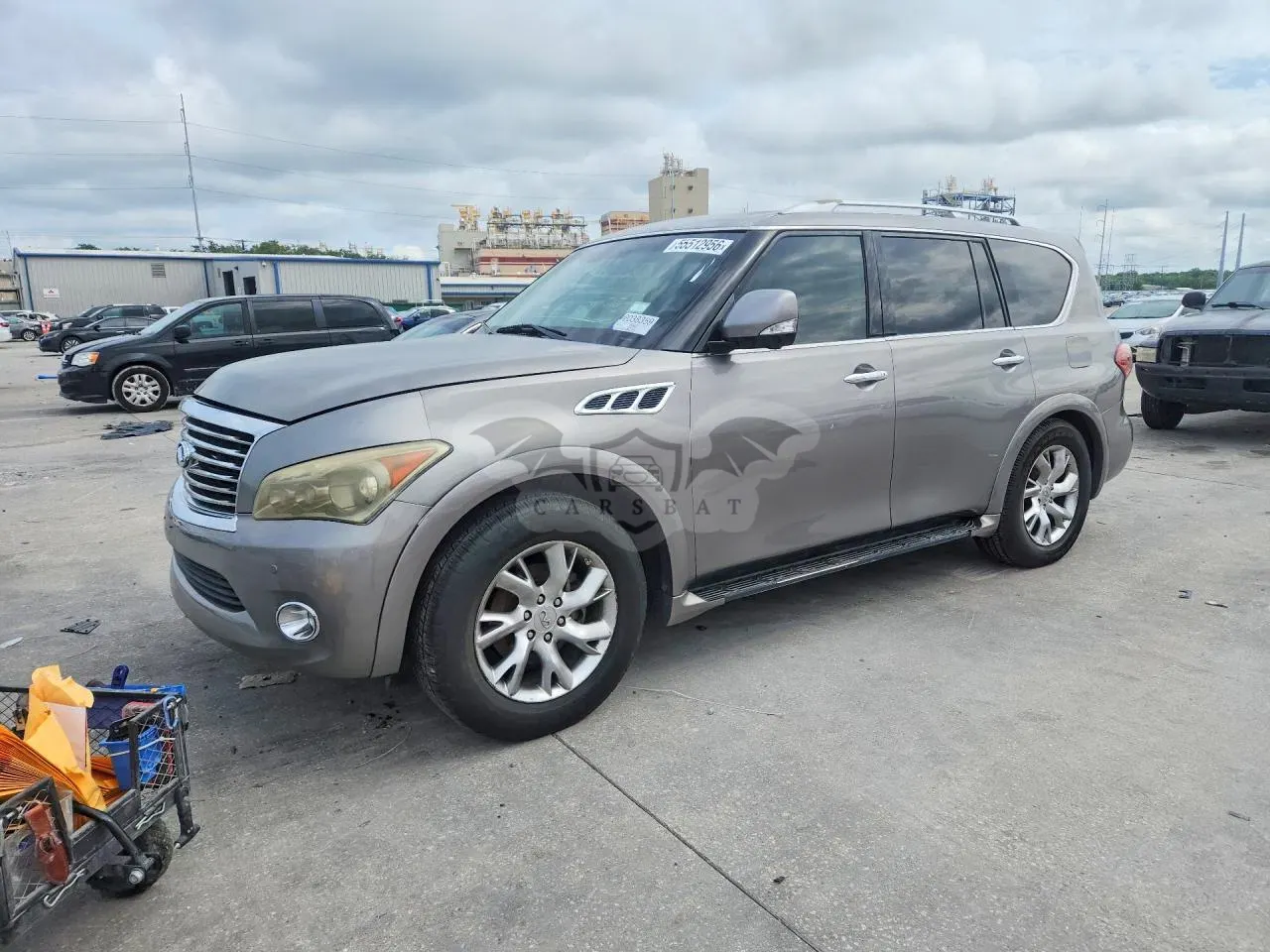 Infiniti QX56 5.6L 8 2011