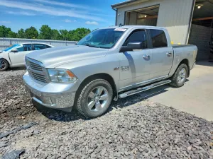 RAM 1500 5.7L 8 2017