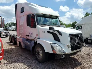 Volvo VN 12.8L 6 2016