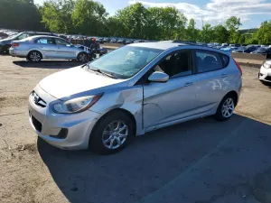 Hyundai Accent 1.6L 4 2013