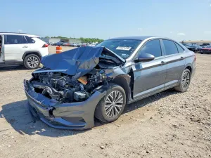 Volkswagen Jetta 1.4L 4 2021