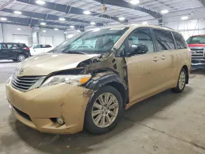 Toyota Sienna 3.5L 6 2013