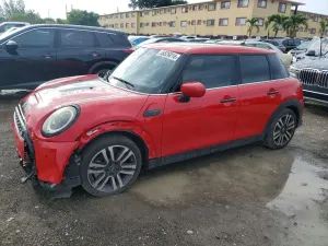 Mini Cooper 2.0L 4 2024