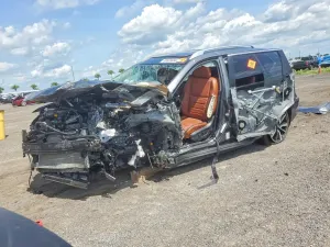 Nissan Rogue 2.5L 4 2018
