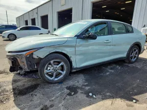 Kia K4 2.0L 4 2025