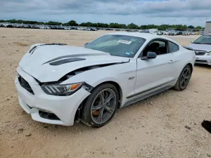 Ford Mustang 5.0L 8 2017