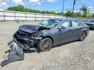 Lexus ES 3.5L 6 2025