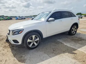 Mercedes-Benz GLC 2.0L 4 2019
