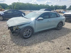 Kia K4 2.0L 4 2025
