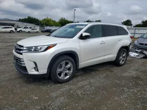 Toyota Highlander 3.5L 6 2018