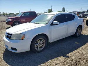 Dodge Avenger 2.4L 4 2012