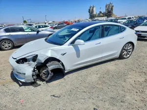 Tesla Model 3 2018