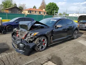 Kia Stinger 3.3L 6 2018