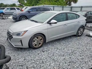 Hyundai Elantra 2.0L 4 2019