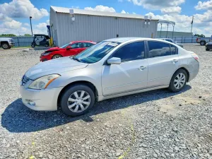 Nissan Altima 2.5L 4 2010