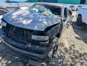 Chevrolet Silverado 1500 6.6L 8 2002