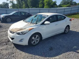 Hyundai Elantra 1.8L 4 2013